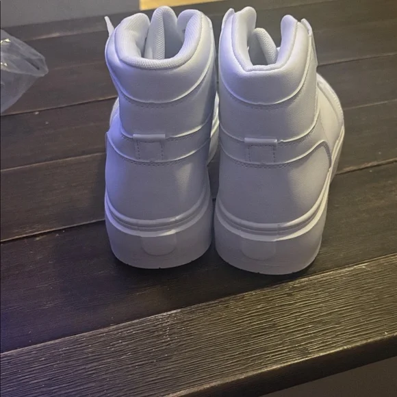 Pretty little thing White High-Top Sneakers - Classic Athletic Style - Picture 3 of 8